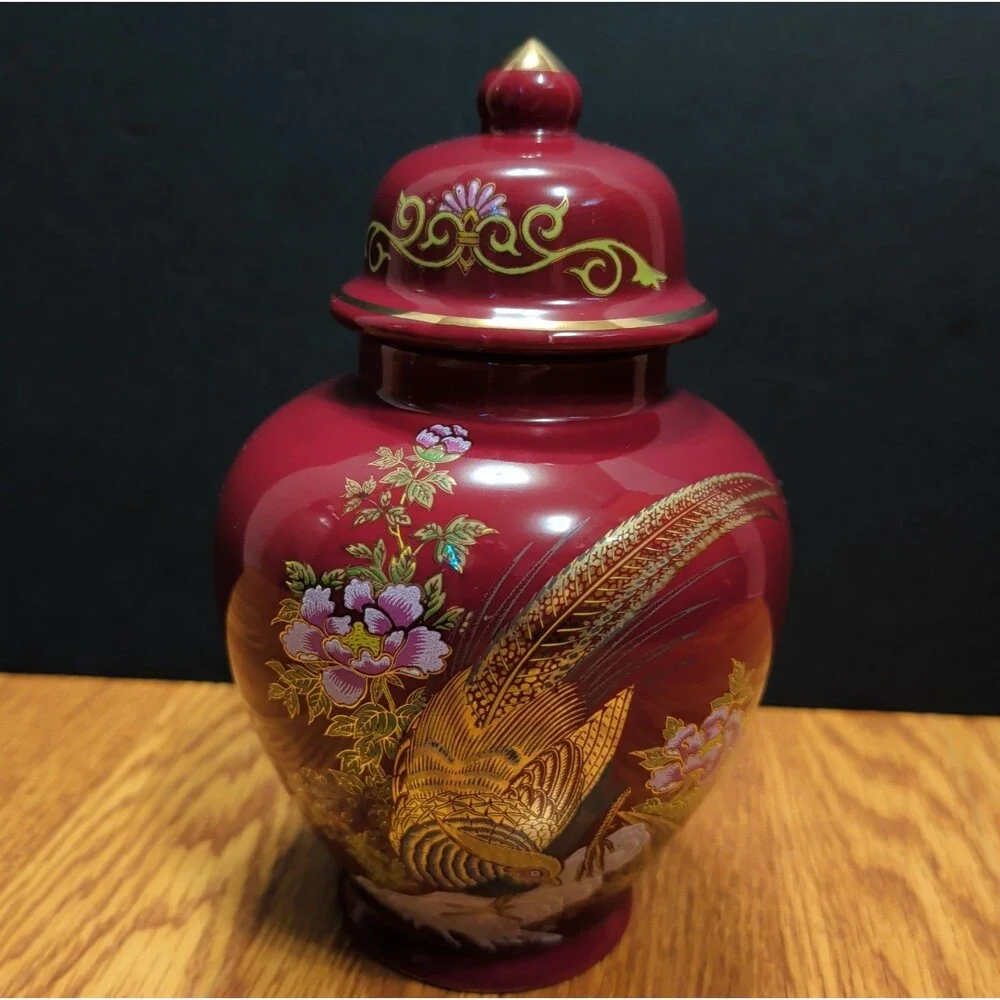Vintage Japanese Red Porcelain Ginger Jar Golden Pheasant Peony Gold Gilt
